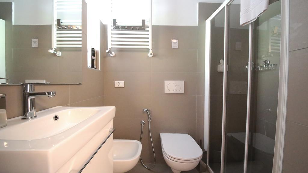 Affittacamere Smile Accomodation Aosta Luaran gambar